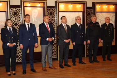 1 oktyabr – Prokurorluq işçilərinin peşə bayramı günüdür