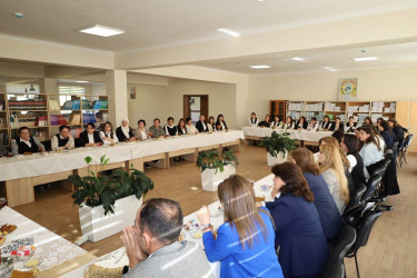 İsmayıllı şəhər 6 saylı tam orta məktəbinin kollektivi ilə görüş keçirilib