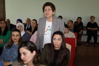 Vətəndaşlarla növbəti səyyar qəbul İsrayıl Həsənov adına 1 saylı tam orta məktəbdə keçirilib