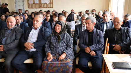 Vətəndaşlarla növbəti səyyar qəbul keçirilib