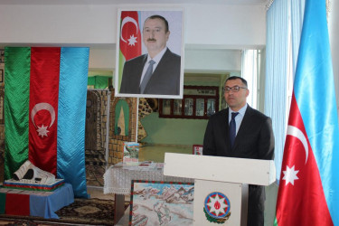 İsmayıllı rayonunun Təzəkənd kəndində Ulu Öndər Heydər Əliyevin anadan olmasının 102 illiyinə həsr edilmiş tədbir keçirilib