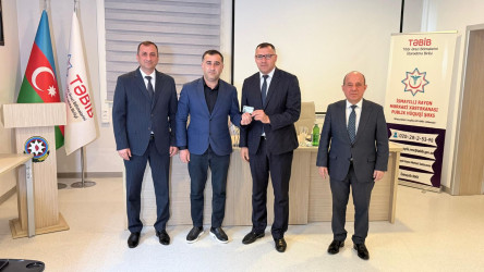 Görkəmli oftalmoloq-alim, akademik Zərifə xanım Əliyevanın doğum gününə həsr edilmiş “Nəsillərə nümunə ömür yolu” mövzusunda tədbir keçirilib