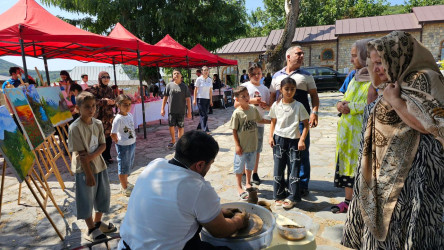İsmayıllı “DOST Evi” tərəfindən Basqal qəsəbəsində sərgi-satış yarmarkası keçirilib