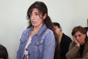 Vətəndaşlarla növbəti səyyar qəbul Diyallı kəndində keçirilib