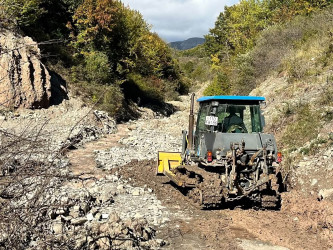 İsmayıllıda yağıntıların yaratdığı fəsadların aradan qaldırılması və infrastrukturun yaxşılaşdırılması istiqamətində işlər davam etdirilir
