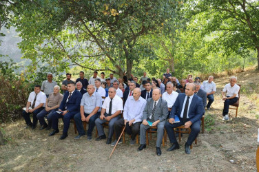 Vətəndaşlarla növbəti səyyar qəbul  rayonun Köhnədaxar kəndində keçirilib