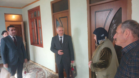 Şəhid ailələri ziyarət olunub