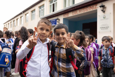 DOST Agentliyi Rayon İcra Hakimiyyəti ilə birgə 15 Sentyabr Bilik Günü ilə əlaqədar “DOST Sevinci” layihəsini həyata keçirib