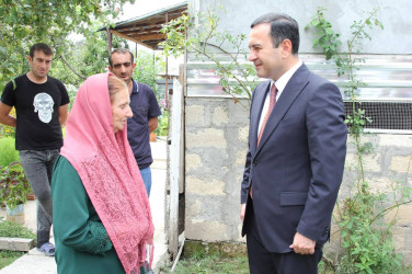 Vətəndaşlarla növbəti səyyar qəbul - rayonun Sədiyan kəndində keçirilib