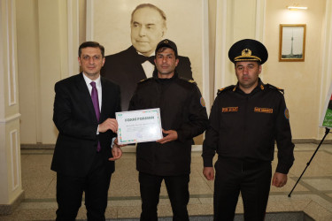 16 Dekabr – Fövqəladə Hallar Nazirliyi işçilərinin peşə bayramı günüdür