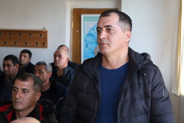 Vətəndaşlarla növbəti səyyar qəbul Qalacıq kəndində keçirilib