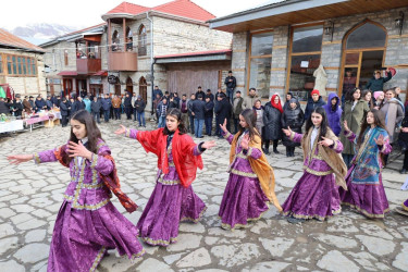 Lahıc qəsəbəsində Yel çərşənbəsi böyük coşquyla qeyd olunub