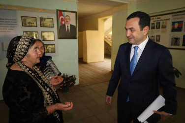 Vətəndaşlarla növbəti səyyar qəbul  rayonun Topçu kəndində keçirilib