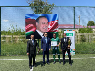 Ümummilli Lider Heydər Əliyevin anadan olmasının 100 illik yubileyi münasibətilə mini futbol üzrə keçirilən turnirin final mərhələsi Heydər Əliyev adına park ərazisində yerləşən süni örtüklü mini futbol meydançasında baş tutub