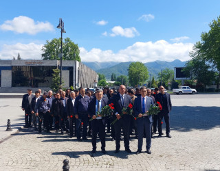 Ümummilli Lider Heydər Əliyevin anadan olmasının 100 illiyi İsmayıllı rayonunda silsilə tədbirlərlə geniş şəkildə qeyd olunur.