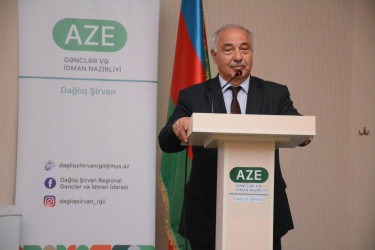 "Konstitusiya və Suverenlik İli: Heydər Əliyev irsi və müasir Azərbaycan gəncliyinin inkişafı" mövzusunda konfrans  keçirilib