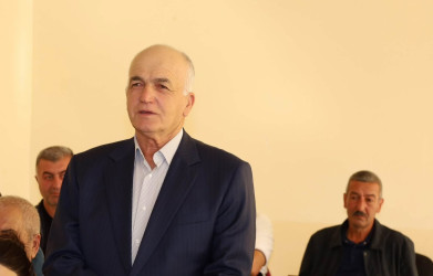 Vətəndaşlarla növbəti səyyar qəbul Qarakolluq kəndində keçirildi