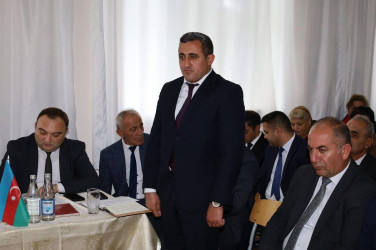 Vətəndaşlarla növbəti səyyar qəbul İsmayıllı şəhər 7 nömrəli tam orta məktəbdə keçirilib