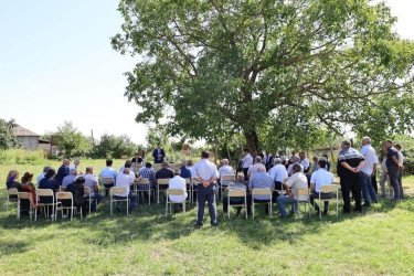 Vətəndaşlarla növbəti səyyar qəbul - rayonun Keyvəndi kəndində keçirilib