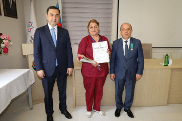17 İyun – Tibb İşçilərinin Peşə Bayramı Günüdür