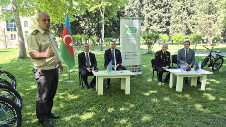 İsmayıllı rayon komandasının üzvlərinə Azərbaycan Respublikası Gənclər və İdman Nazirliyi tərəfindən verilmiş velosipedlərin təqdim olunma mərasimi keçirilib