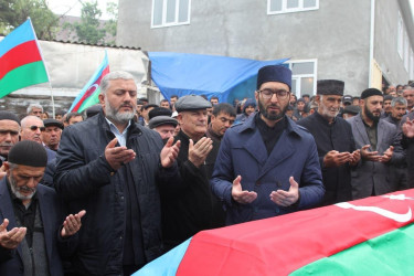 Şəhid Ağayev Ayaz Həbulla oğlu doğulduğu Hacıhətəmli kəndində dəfn olundu