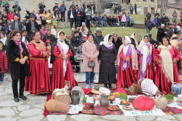 Basqal qəsəbəsində Torpaq çərşənbəsi böyük coşquyla qeyd olunub