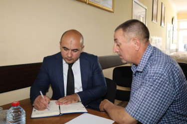 Vətəndaşlarla növbəti səyyar qəbul Kürdeldarbəyli kəndində keçirilib