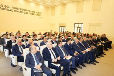 İsmayıllı Rayon İcra Hakimiyyətində geniştərkibli müşavirə keçirilib