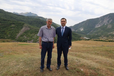 Vətəndaşlarla növbəti səyyar qəbul Müdri kəndində keçirildi