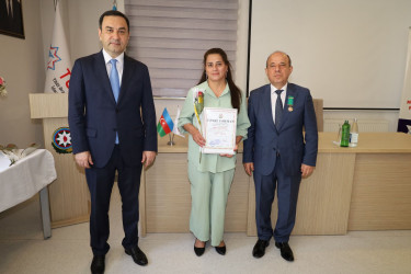 17 İyun – Tibb İşçilərinin Peşə Bayramı Günüdür