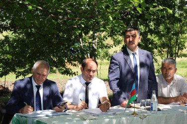 Vətəndaşlarla növbəti səyyar qəbul rayonun Kürdüvan kəndində keçirilib