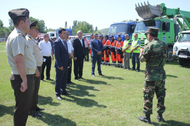 İsmayıllı şəhər Aşağıbaş stadionunda “Rayon hərbiləşdirilməmiş MM dəstələri ilə xəbərdarlıq toplanış üzrə nümunəvi mülki müdafiə məşqi” keçirilib.