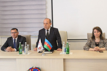 İsmayıllı Rayon Mərkəzi Xəstəxanasında “17 iyun Tibb İşçilərinin Peşə Bayramı Günü” münasibətilə tədbir təşkil olunub