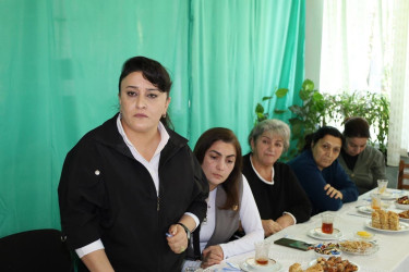 Rayon rəhbəri 1 nömrəli məktəbin kollektivi ilə görüş keçirib