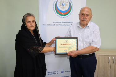 22 İyul - Milli Mətbuat Günü münasibətilə Mərkəzin ekspert qrupunun üzvləri, mətbuat nümayəndələri, blogerlər  və ictimaiyyət nümayəndələri ilə görüş keçirib