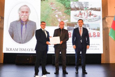 İsmayıllı Rayon İcra Hakimiyyətinin başçısının 2025-ci ilin yekunlarına və 2026-cı ildə qarşıda duran vəzifələrə həsr olunmuş hesabat yığıncağı keçirilib