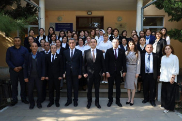 Rayon rəhbəri  İsmayıllı şəhər 5 saylı tam orta məktəbin müəllim kollektivi ilə görüş keçirib