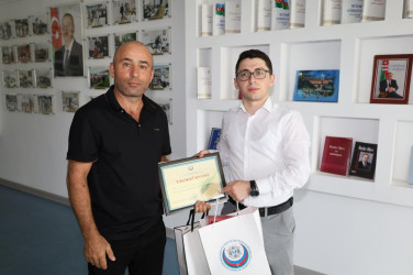 22 İyul - Milli Mətbuat Günü münasibətilə Mərkəzin ekspert qrupunun üzvləri, mətbuat nümayəndələri, blogerlər  və ictimaiyyət nümayəndələri ilə görüş keçirib