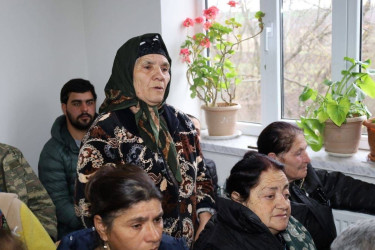 Vətəndaşlarla növbəti səyyar qəbul Ruşan kəndində keçirilib