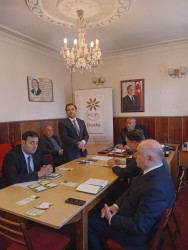 Kiçik və Orta Biznesin İnkişafı Agentliyinin təşkilatçılığı ilə İsmayıllı rayonunda kənd təsərrüfatı məhsullarının istehsalı sahəsində mövcud imkanlar, çətinliklər və perspektivlər mövzusunda sahibkarlıq subyektləri ilə görüş keçirilib