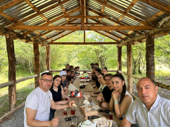 Uşaq Səfirlər Məclisinin İsmayıllı rayonu üzrə nümayəndələrinin təşəbbüsü və İsmayıllı Rayon İcra Hakimiyyətinin dəstəyi ilə Şahdağ Milli Parkının İsmayıllı bölməsinə maarifləndirici infotur təşkil edilib