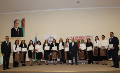 İsmayıllıda Beynəlxalq Müəllimlər Günü qeyd olunub