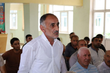 Vətəndaşlarla növbəti səyyar qəbul  rayonun Topçu kəndində keçirilib