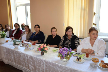 Rayon rəhbəri  İsmayıllı şəhər 5 saylı tam orta məktəbin müəllim kollektivi ilə görüş keçirib