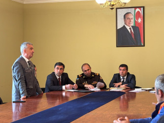 İsmayıllı rayonunun Lahıc qəsəbəsində və Cülyan kəndində "Sel və daşqınların dağıdıcı təsirinin qarşısının alınması istiqamətində qabaqlayıcı tədbirlərin görülməsi və təbii fəlakət zamanı əhalinin davranışı" mövzusunda maarifləndirici tədbir keçirilib