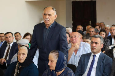 Vətəndaşlarla növbəti səyyar qəbul  rayonun Quşencə kəndində keçirilib