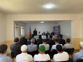 “Ekstremizmin qarşısının alınmasında din xadimlərinin rolu” mövzusunda maarifləndirici tədbir keçirilib