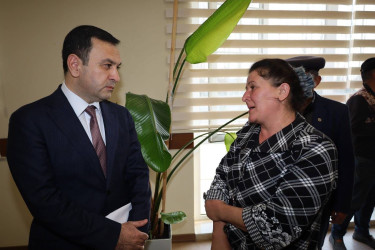 Vətəndaşlarla növbəti səyyar qəbul  İsmayıllı şəhər 4 saylə tam orta məktəbdə keçirilib