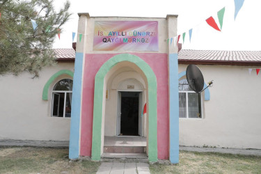 Özünüməşğulluq proqramı üzrə rayonda qurulmuş kiçik təsərrüfatlara baxış keçirib
